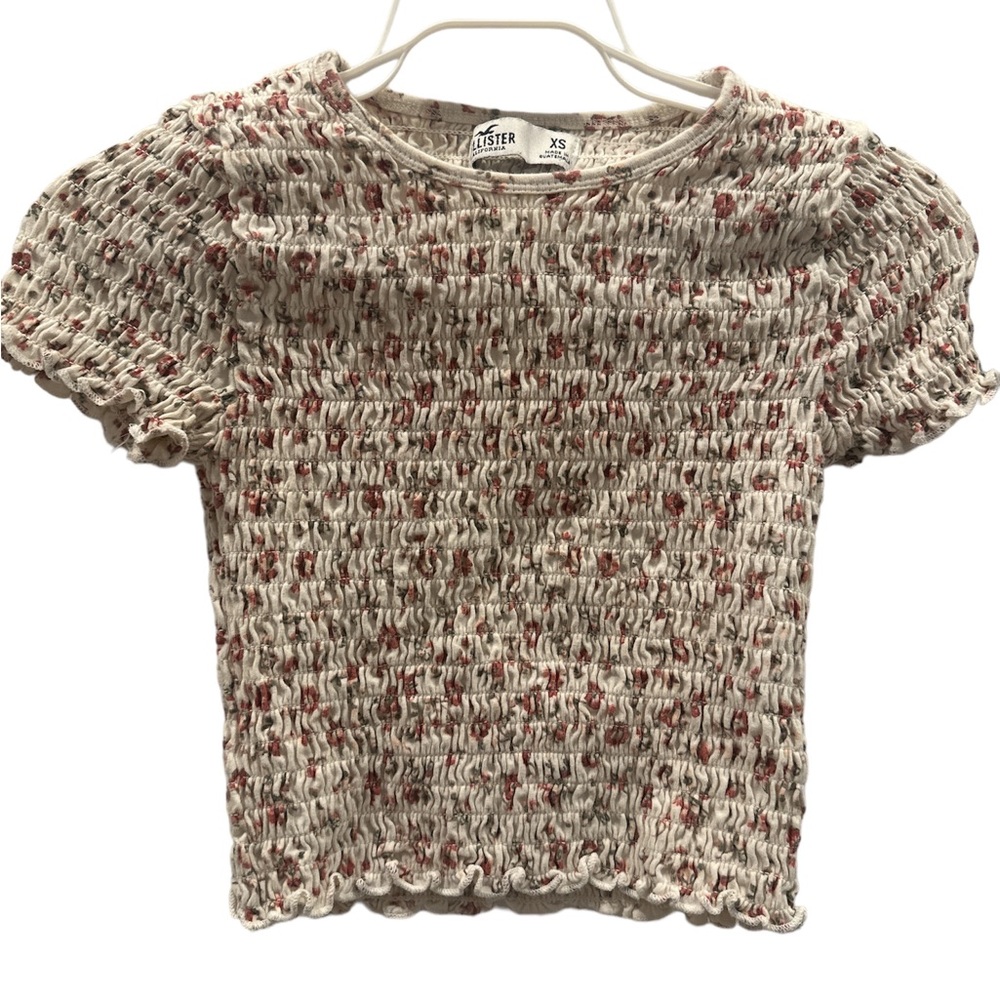 Hollister White Floral Short Sleeve Top
